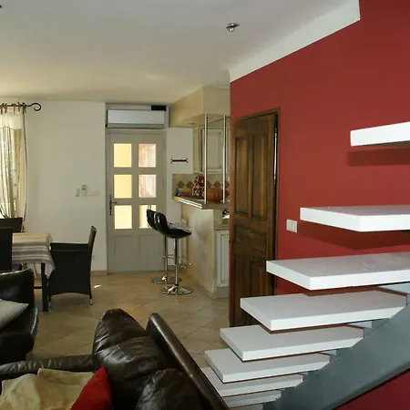 Villa In With Private Pool *
