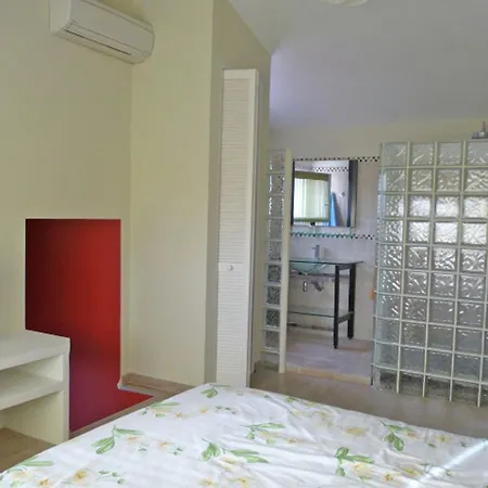 Вилла In With Private Pool *