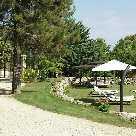 In With Private Pool Villa Reillanne